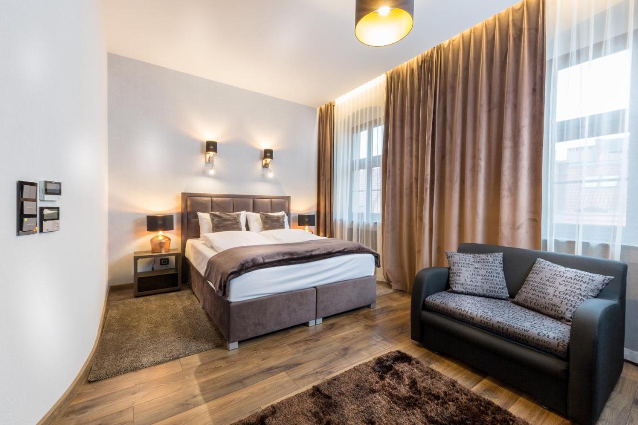 Aparthotel New Lux Wroclaw Exterior photo