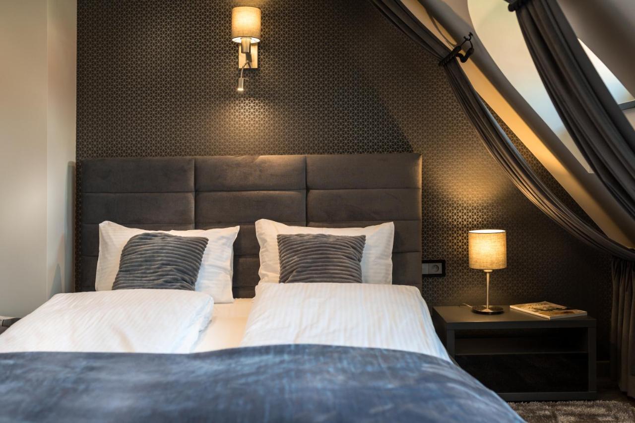 Aparthotel New Lux Wroclaw Exterior photo
