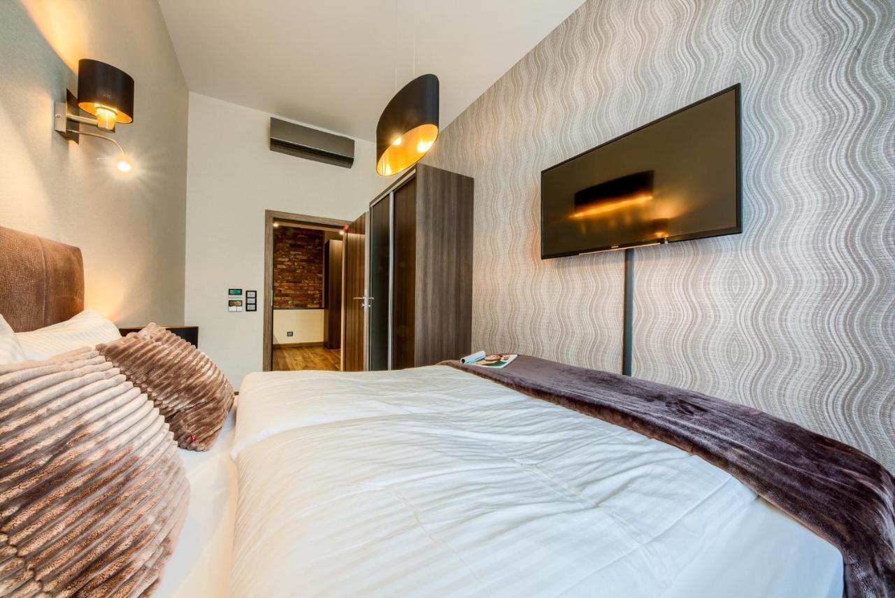 Aparthotel New Lux Wroclaw Exterior photo