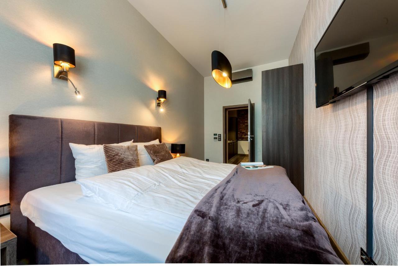 Aparthotel New Lux Wroclaw Exterior photo