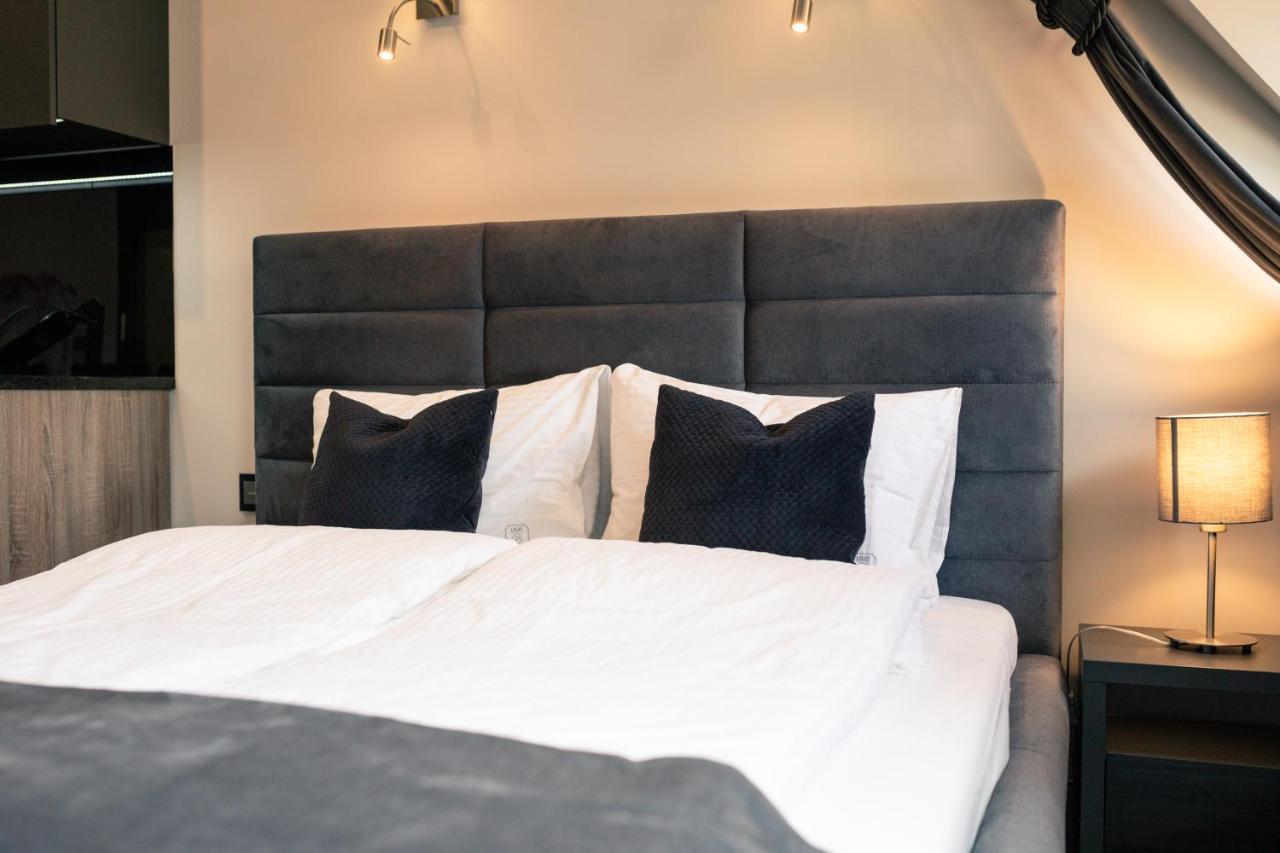 Aparthotel New Lux Wroclaw Exterior photo